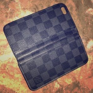 Authentic Louis Vuitton Case.